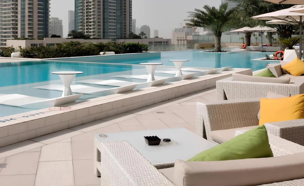 TAMEER HOLDINGS "Princess Tower" 5