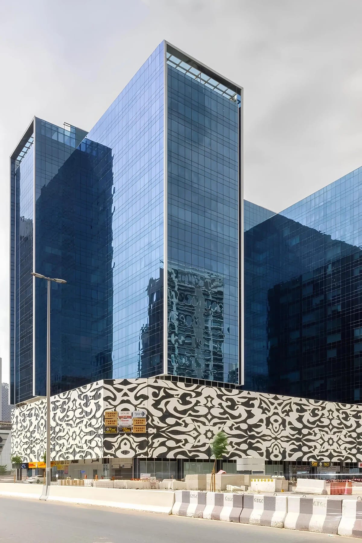 IAH PROJECT DEVELOPMENT "Tamani Arts Offices" 4