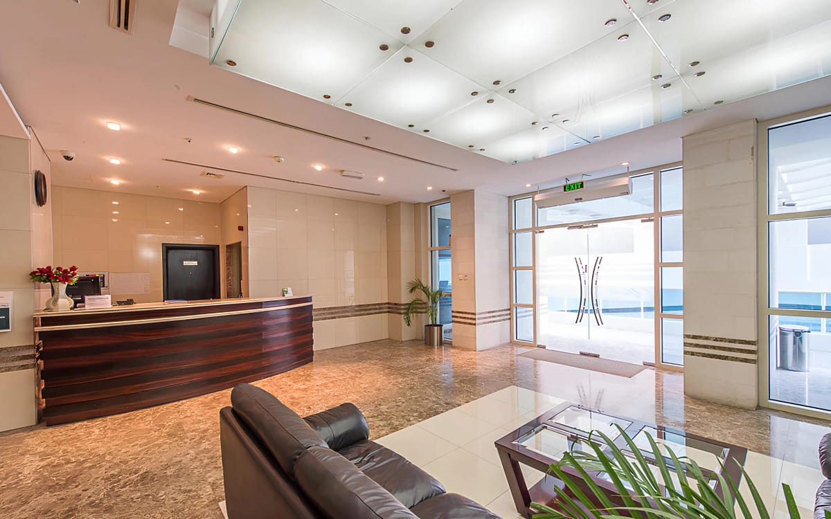 SELECT GROUP "Yacht Bay" 2