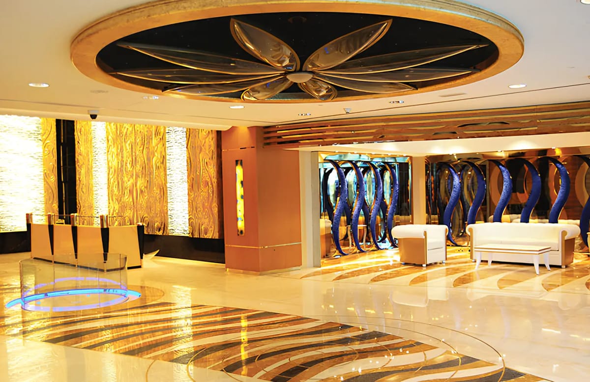DAMAC "Ocean Heights" 1